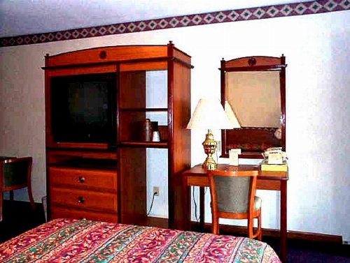 Wesley Inn And Suites image 12