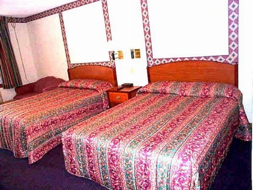 Wesley Inn And Suites image 5